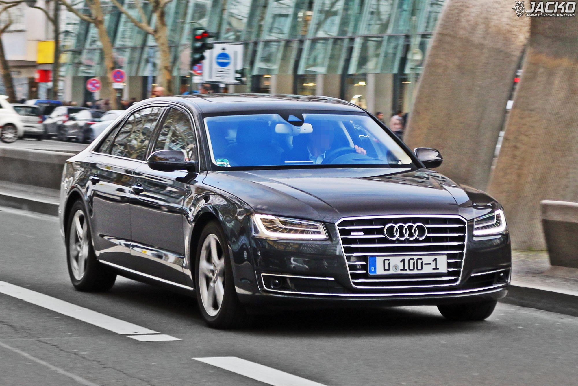 0 100-1, Audi A8 3rd gen (D4/4H), facelift, 2013–2018