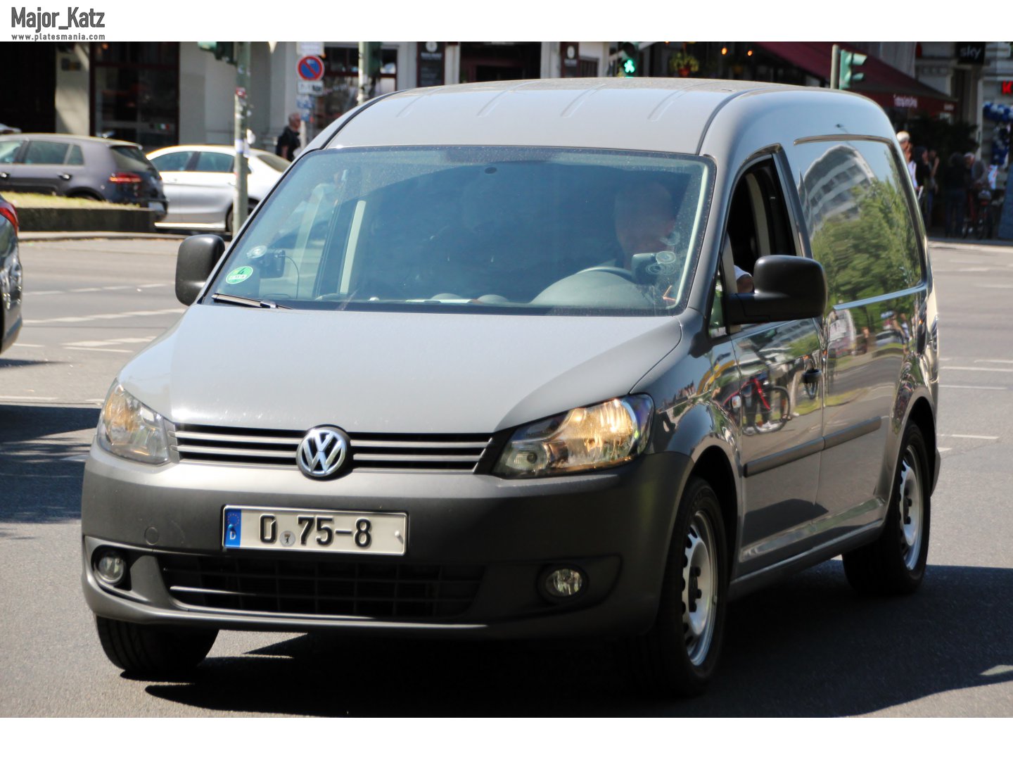 0 75-8, Volkswagen Caddy 3rd gen (2K), 1st facelift, 2010–2015