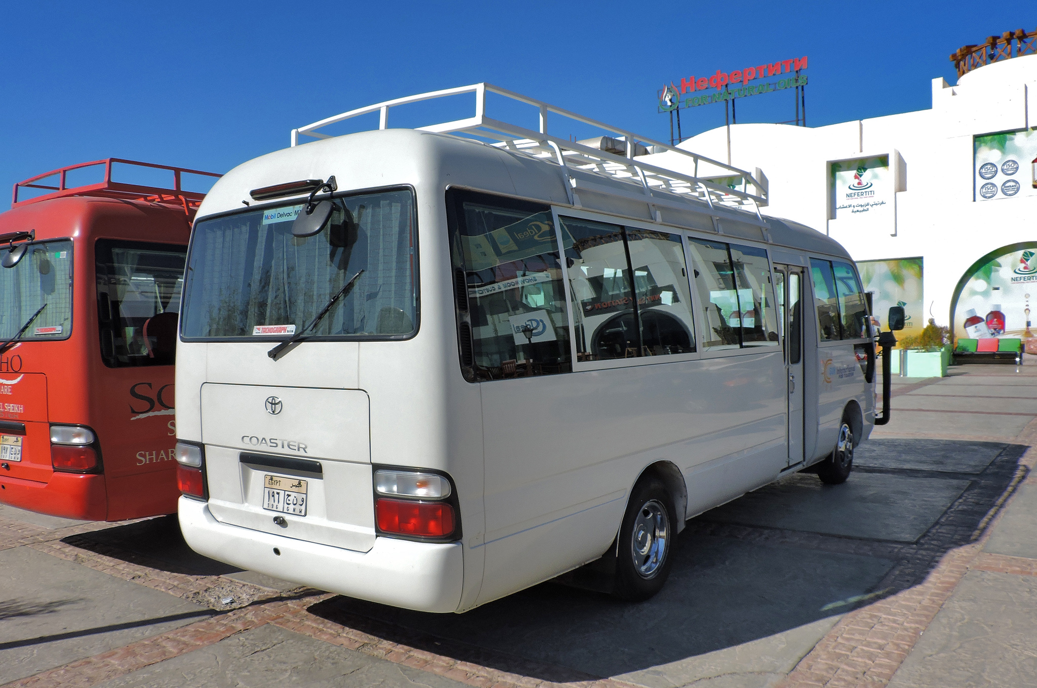 ١٩٦ جنو, Toyota Coaster 3rd gen (B40/B50), 1993–2016