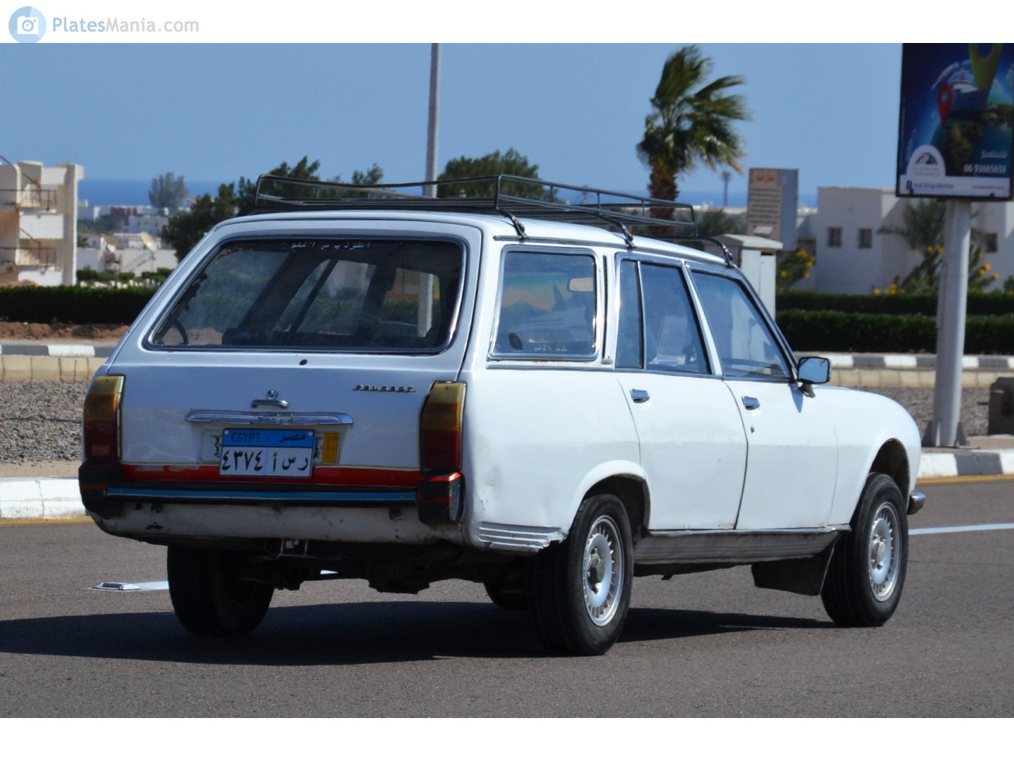 ٤٣٧٤ أسر, Peugeot 504 1st gen Break (E), 1970–1983 (–1999 for LATAM-market, –2006 for African-market)