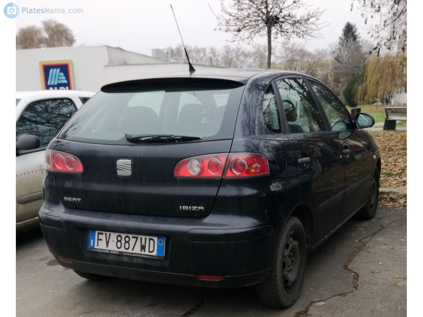 FV 887 WD, SEAT Ibiza 3rd gen 5-door Hatch (6L), 2002–2008