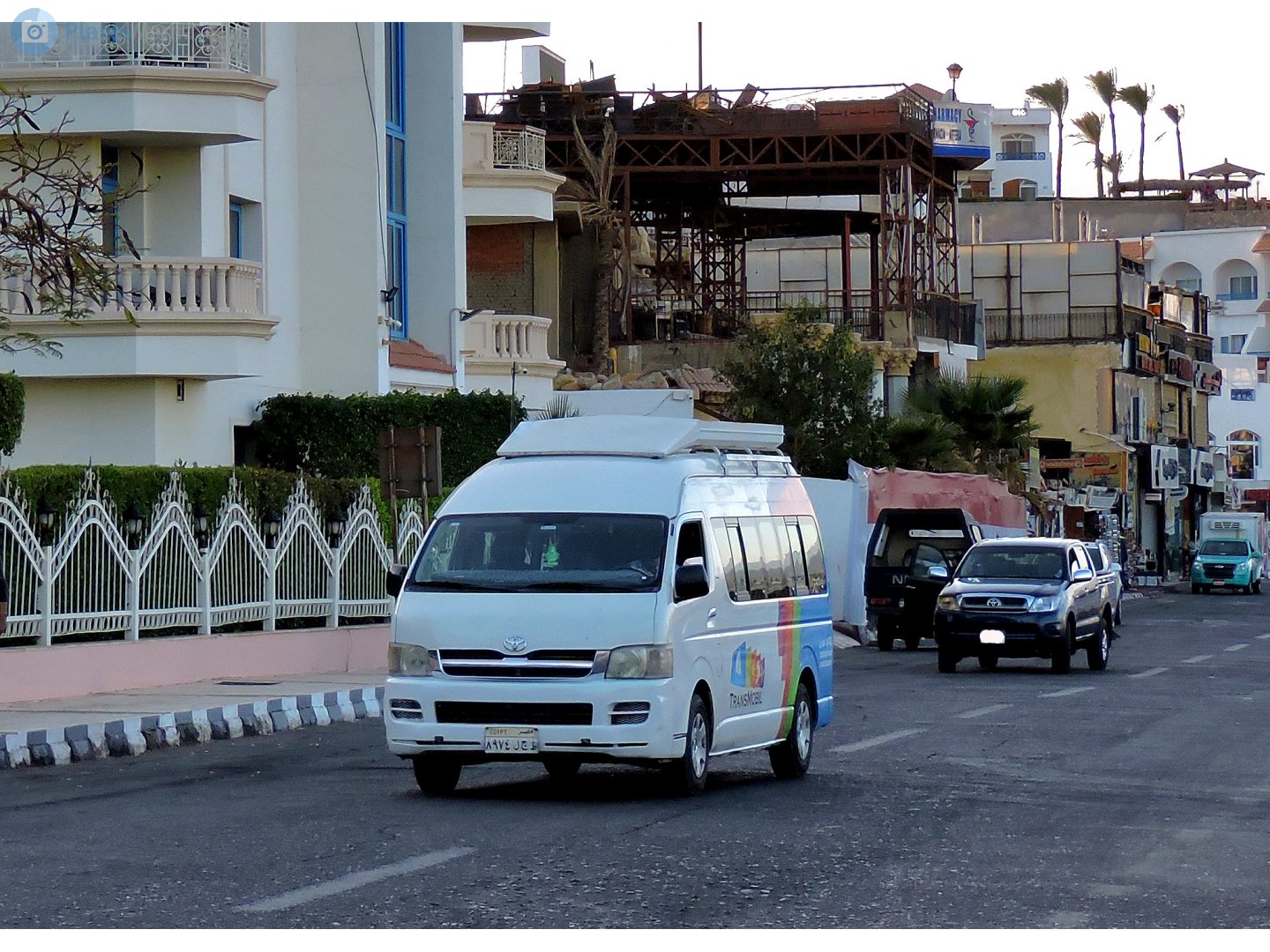 ٨٩٧٤ لجط, Toyota HiAce 