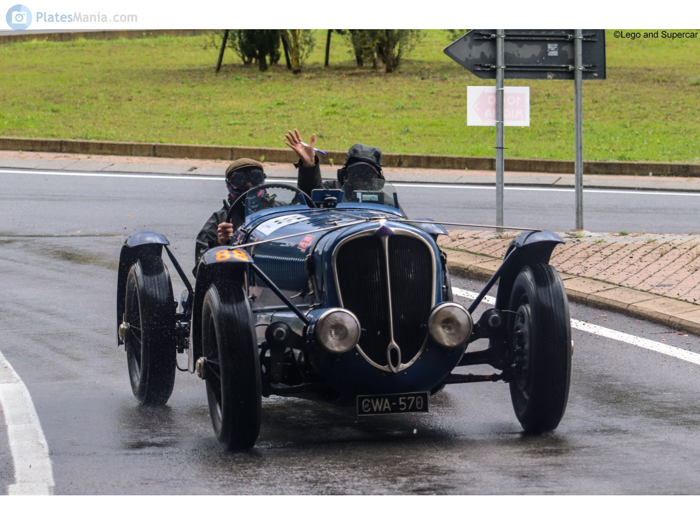 CWA570, Delahaye 135 