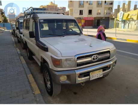 ‎٤٢٧١‎ ‎ص ق ج‎, Toyota Land Cruiser