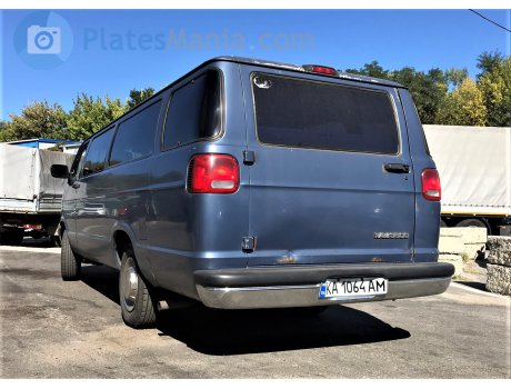 KA 1064 AM, Dodge Ram Van