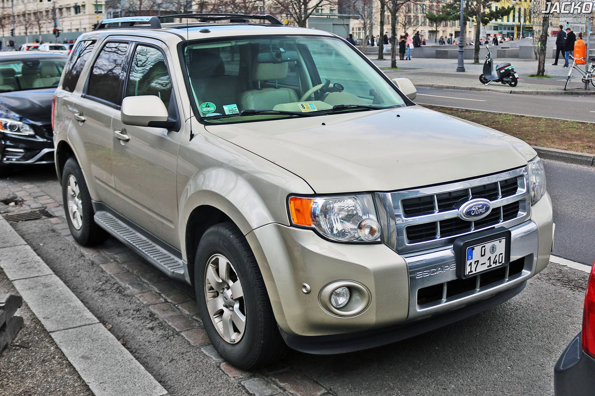 0 17-140, Ford Escape 2nd gen (U377), 2007–2012
