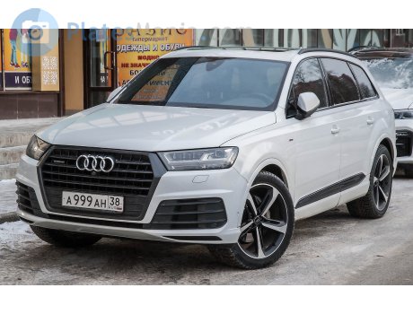 а999ан38, Audi Q7