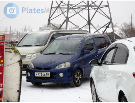 к773ее88, Daihatsu YRV