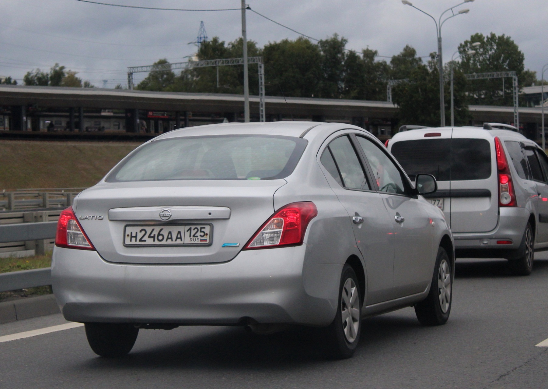 н 246 аа 125, Nissan Latio 2nd gen (N17; JP-market), 2012–2016