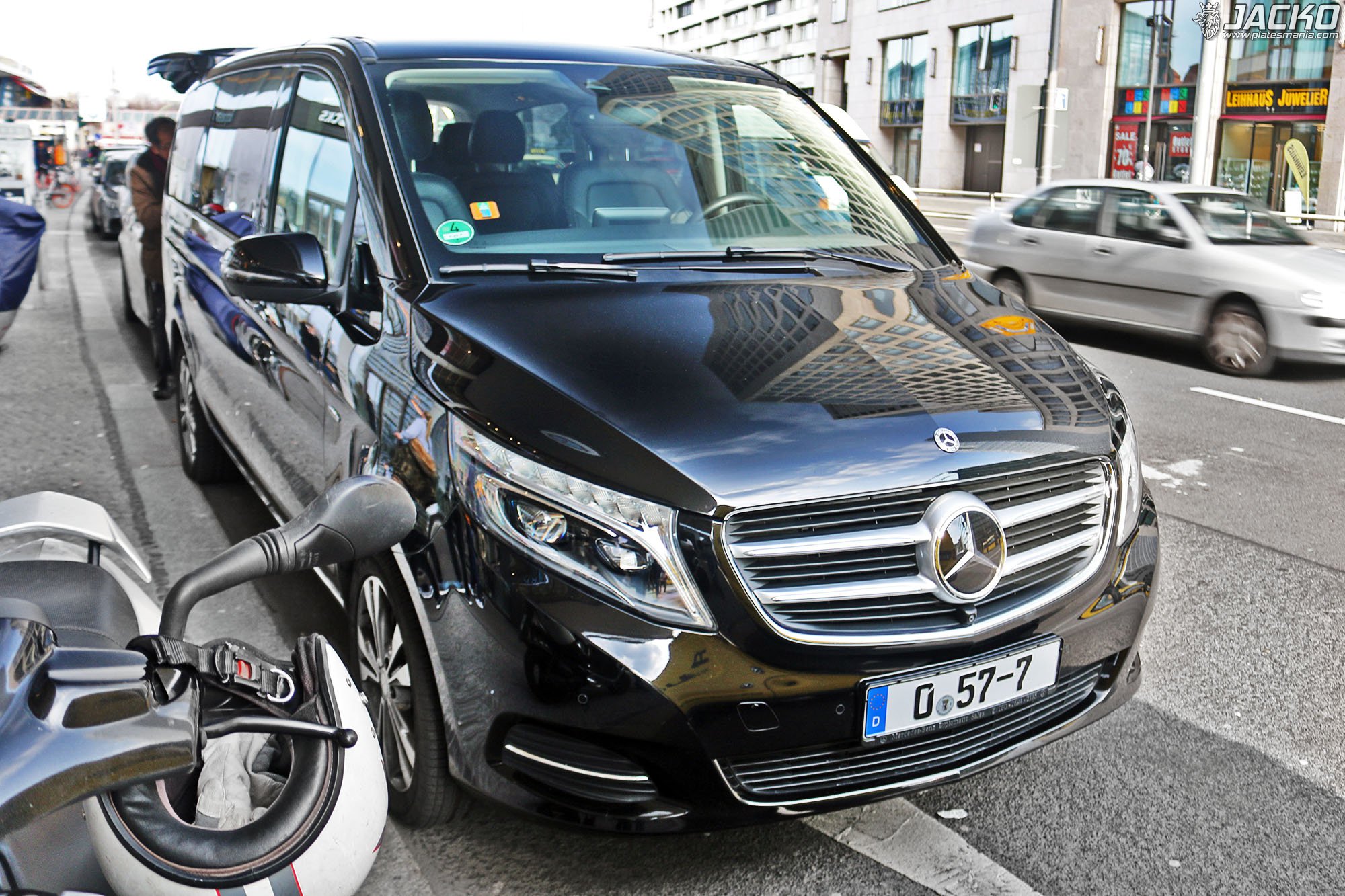 0 57-7, Mercedes-Benz V-Klasse 3rd gen (W447), 2014–2023