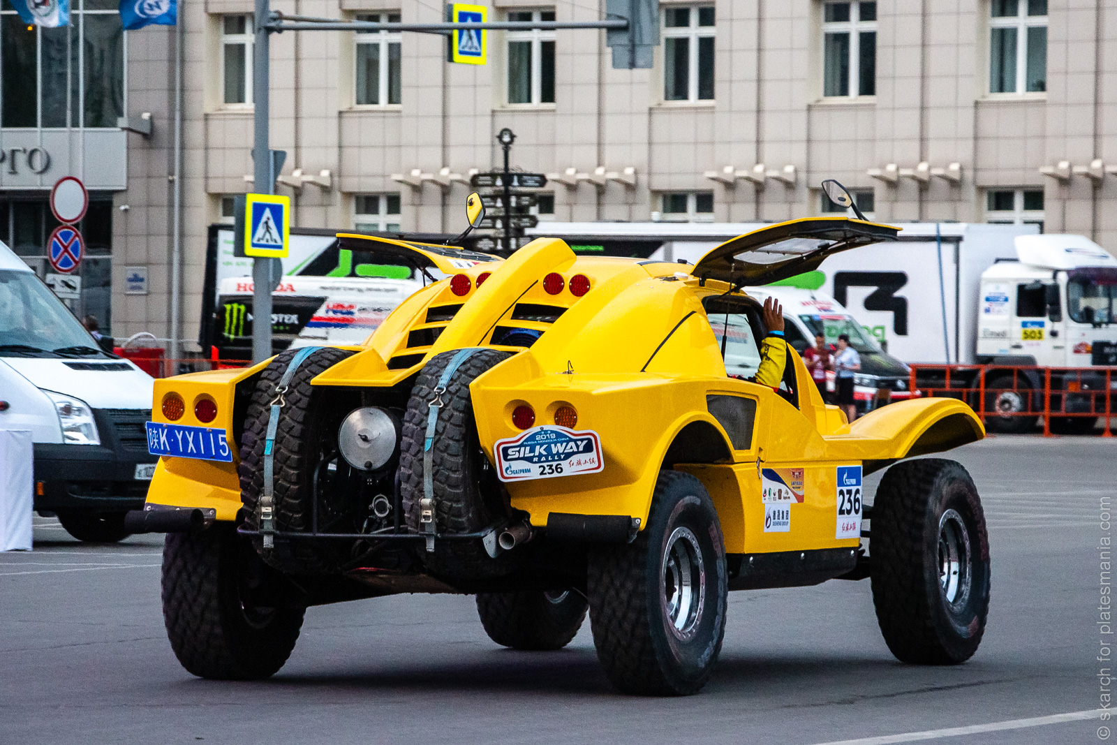 陕K·YX115, SMG Buggy 