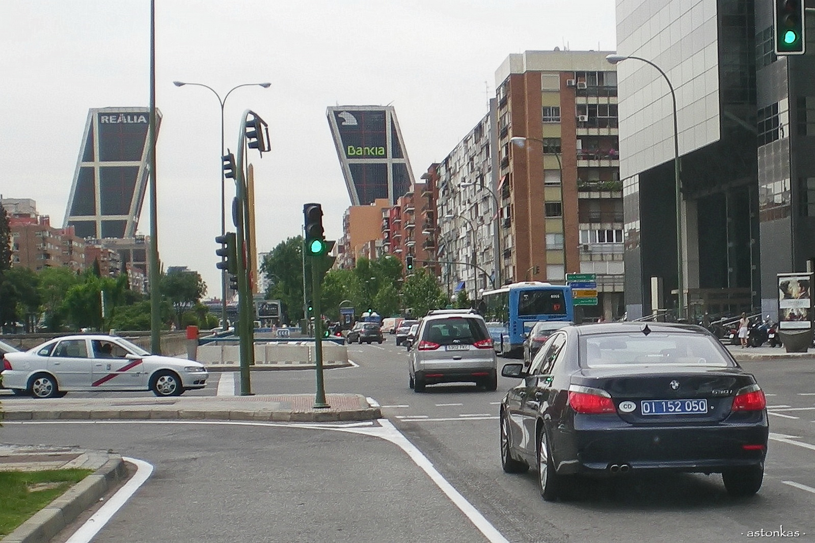 OI 152 050, BMW 5 Series 5th gen Sedan (E60), 2003–2010