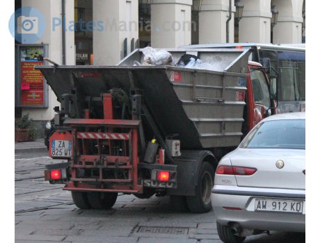 ZA 825 WT, Isuzu L-Series