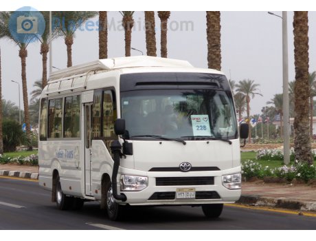 ‎٧٢٦‎ ‎ل ن ج‎, Toyota Coaster