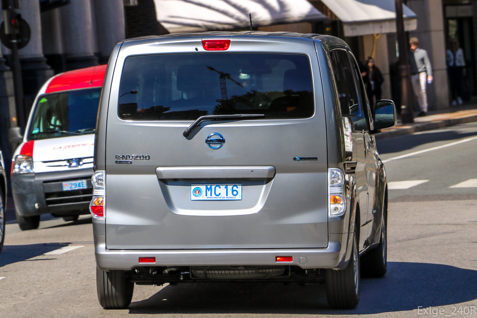 MC16, Nissan NV200 1st gen e-NV200 (Evalia) Passenger Van (ME0), 2014–