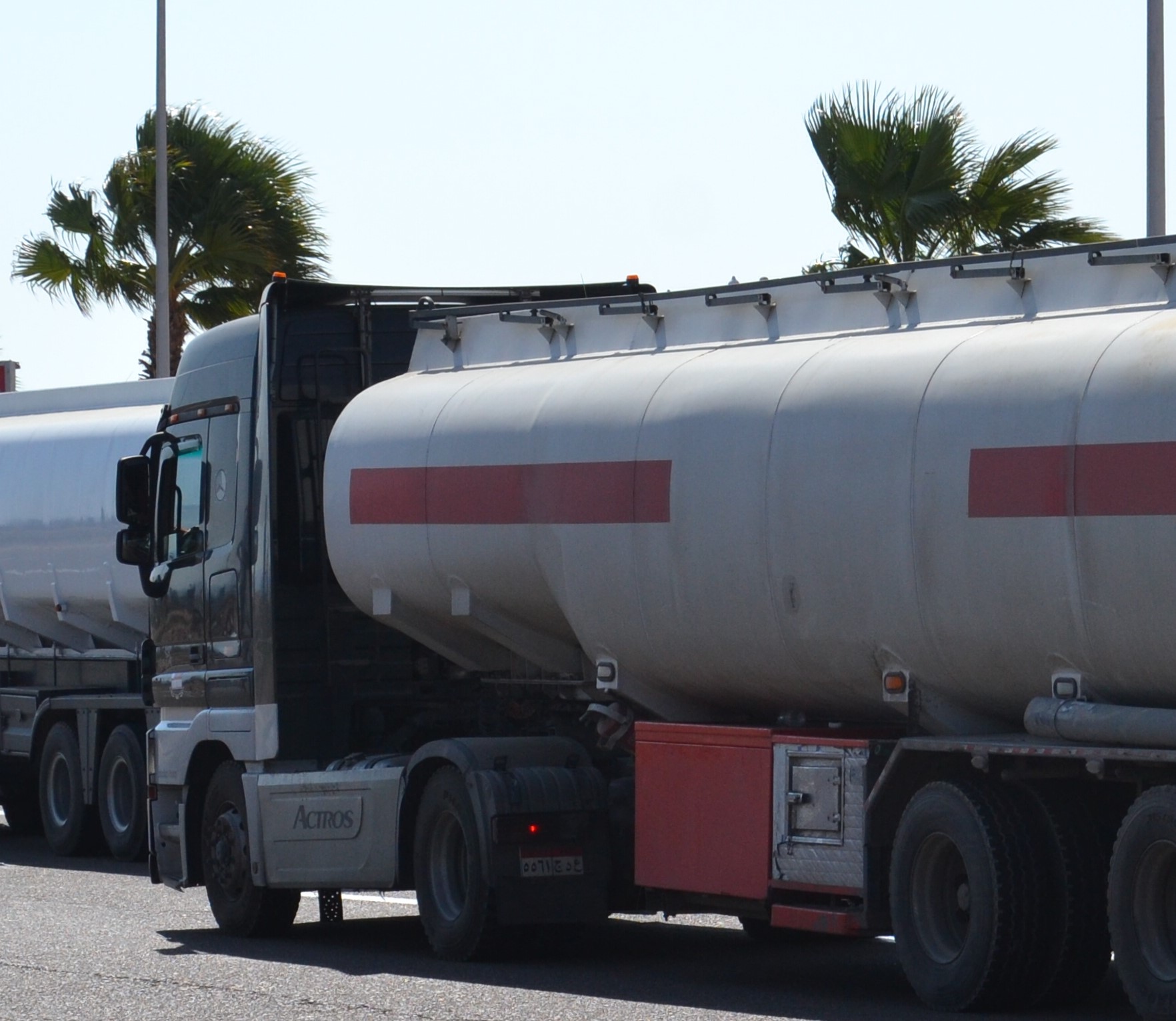 ٥٥٦١ جدع, Mercedes-Benz Actros 2nd gen (MP2/MP3), 2002–2020