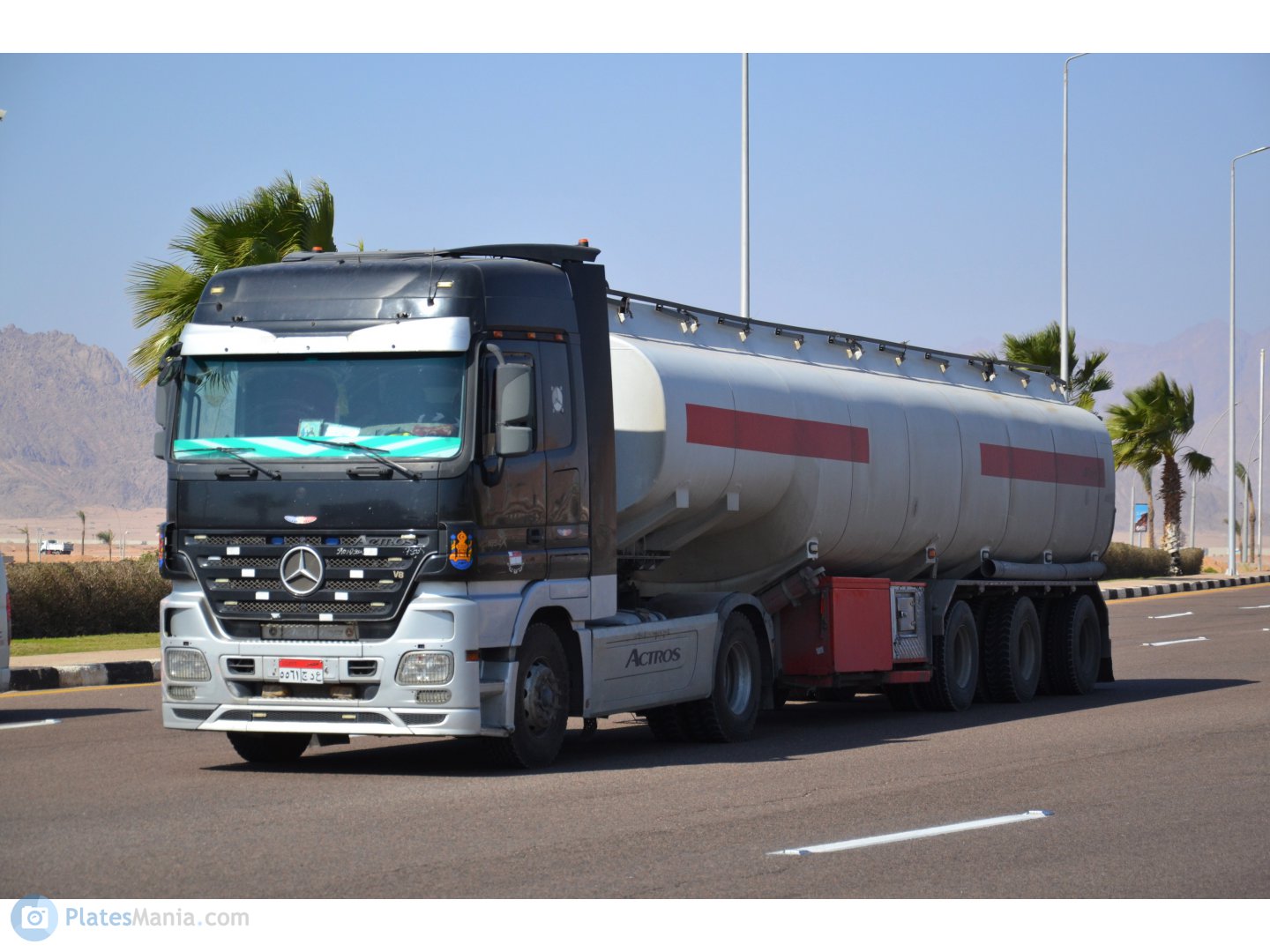 ٥٥٦١ جدع, Mercedes-Benz Actros 2nd gen (MP2/MP3), 2002–2020