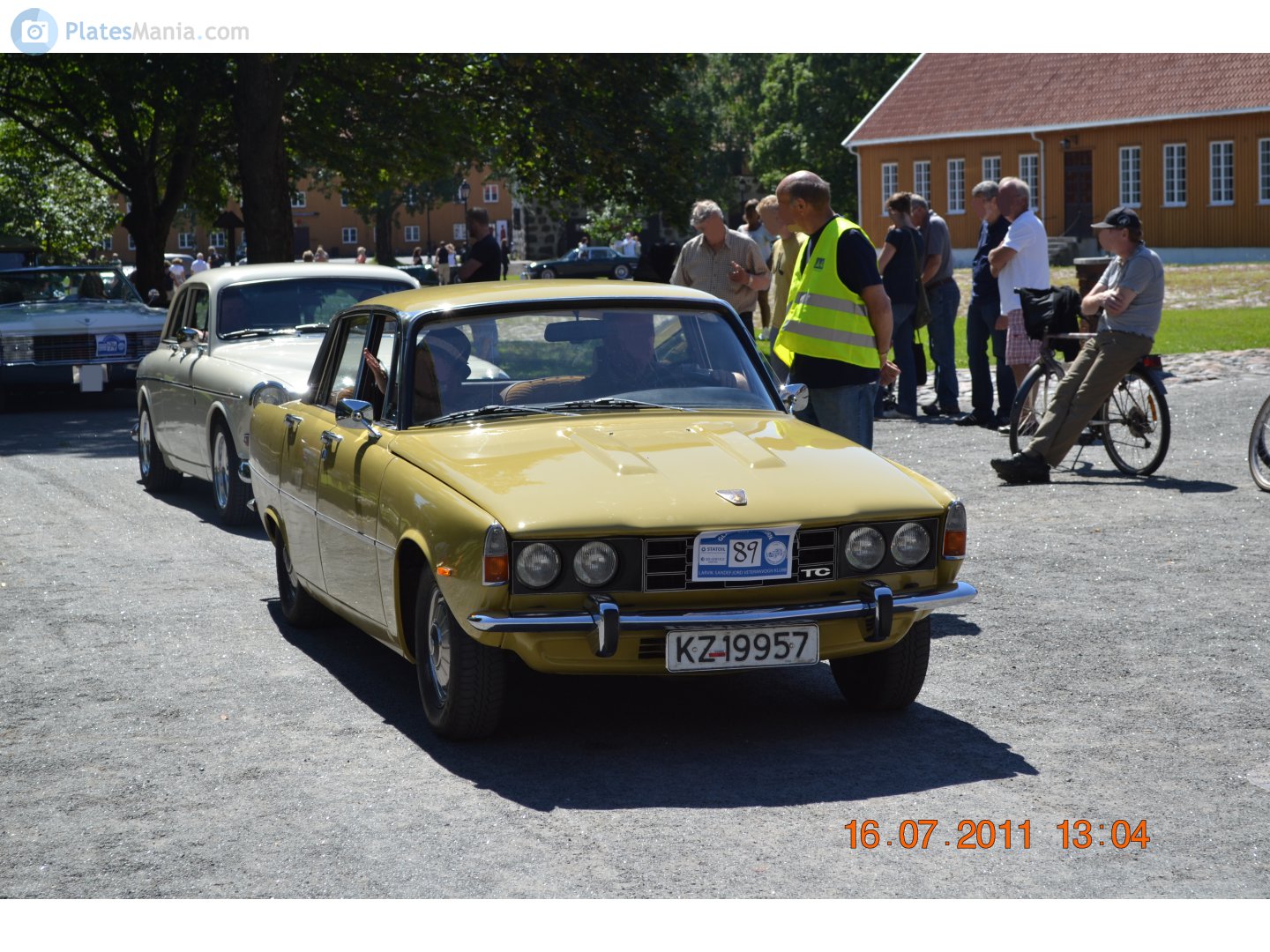 KZ 19957, Rover P6 