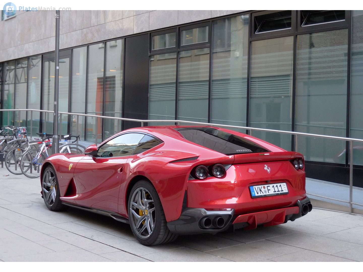 VK F 111 (04/10), Ferrari 812 1st gen Superfast (F152) 2017–2021