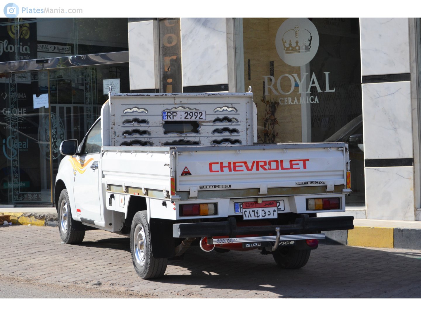 ٢٨٦٤ قدم, Chevrolet T-Series 