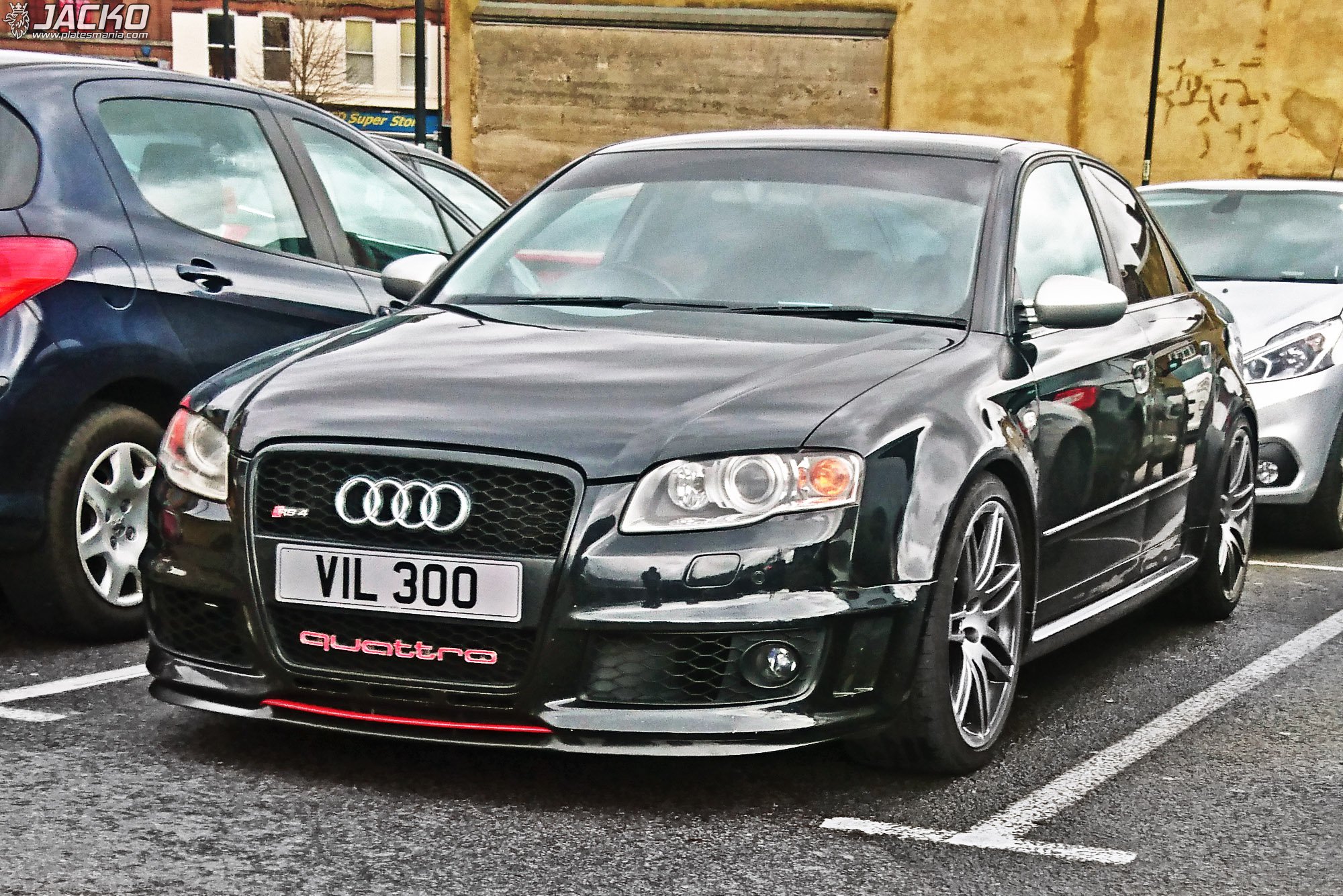 VIL300, Audi RS4 2nd gen Sedan (B7/8EC), 2005–2007