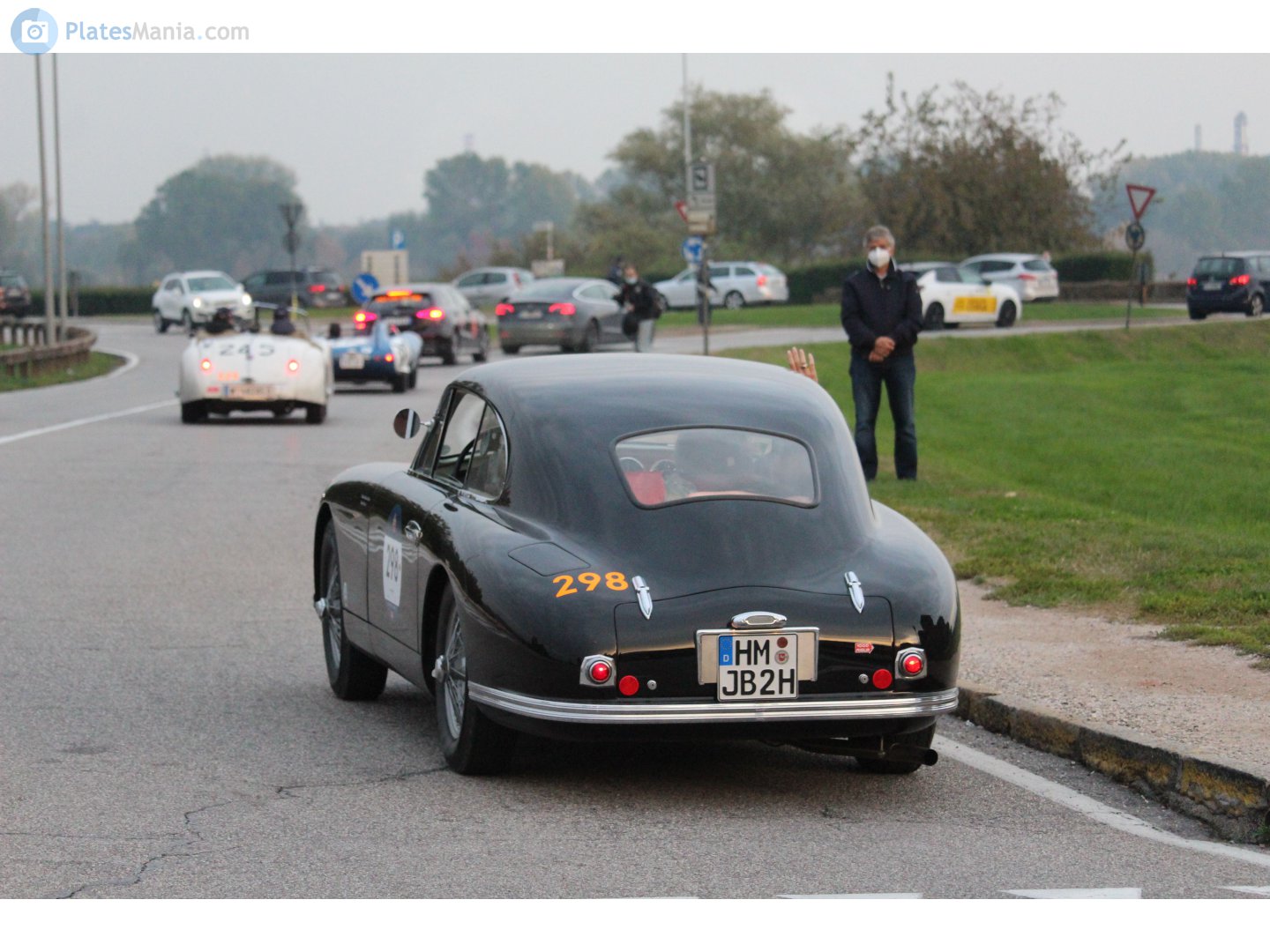 HM JB 2 H, Aston Martin DB2/4 