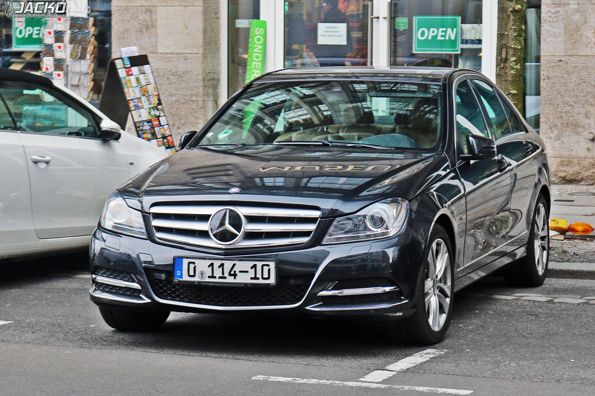 0 114-10, Mercedes-Benz C-Klasse 3rd gen Sedan (W204), 2007–2015