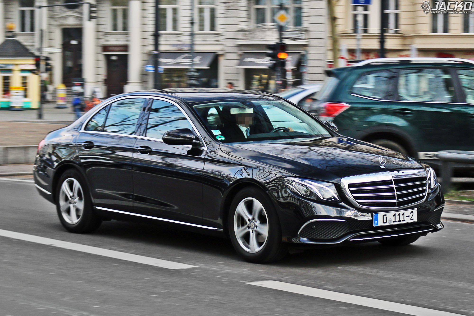 0 111-2, Mercedes-Benz E-Klasse 5th gen Sedan (V213/W213), 2016­–2020