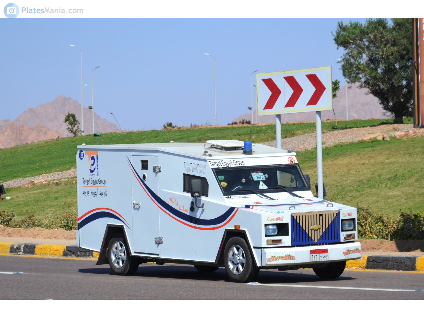 ٦١٣ بىص, Chevrolet T-Series 