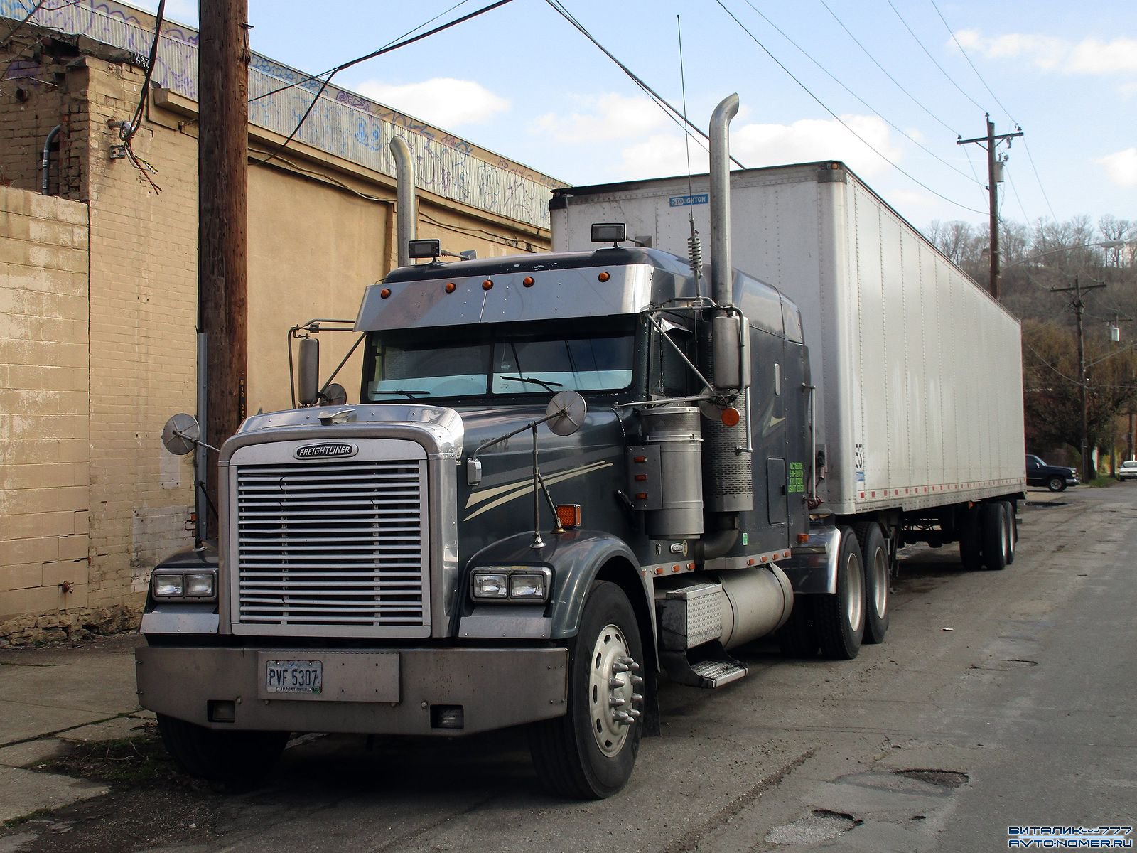 PVF 5307, Freightliner FLD Classic, 1991–2009