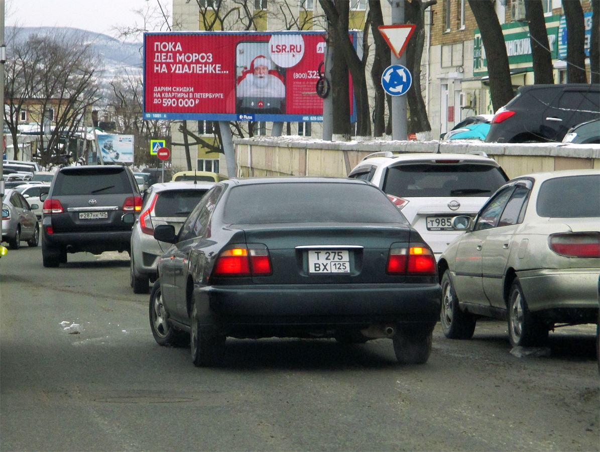 т 275 вх 125, Isuzu Aska 3rd gen (CJ1), 1994–1998 (rebadged Honda Accord)