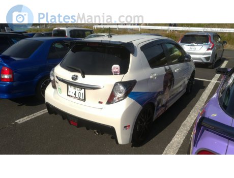川越 530 り 401, Toyota Vitz