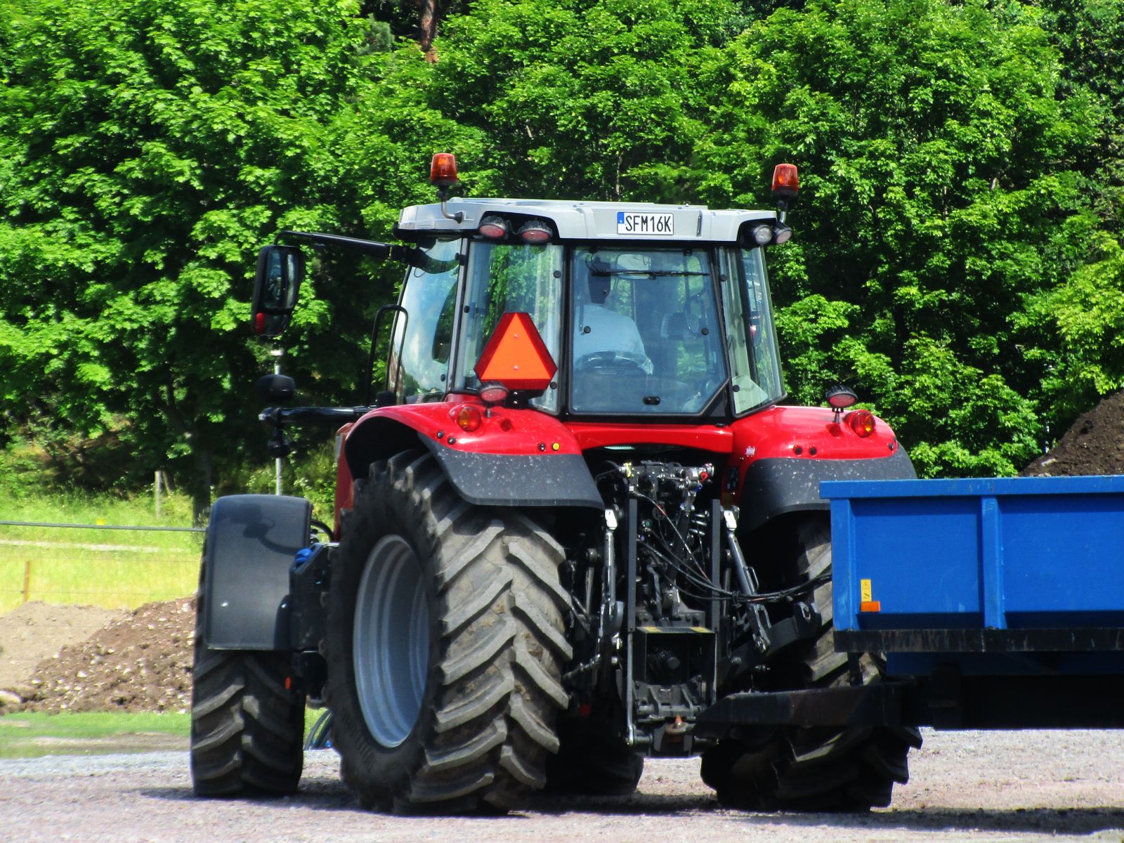 SFM 16K, Massey Ferguson 6000-Series 