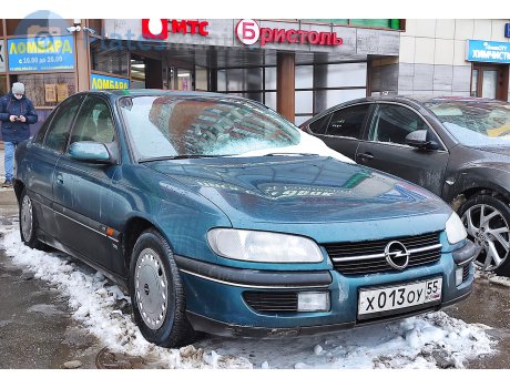 х013оу55, Opel Omega