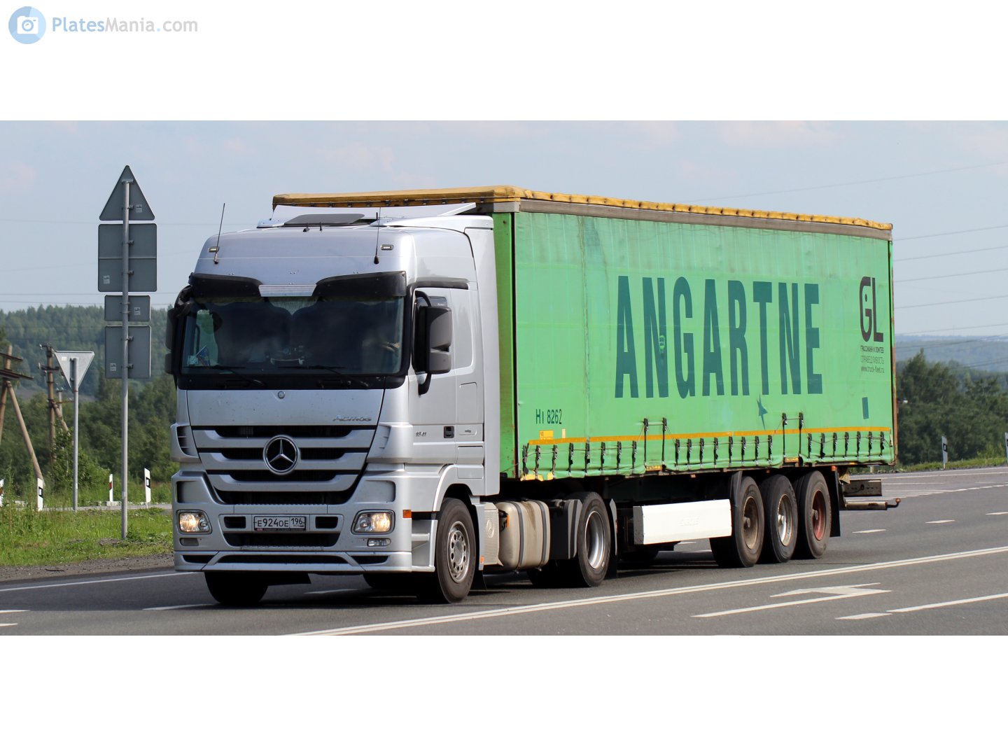 е 924 ое 196, Mercedes-Benz Actros 2nd gen (MP2/MP3), 2002–2020