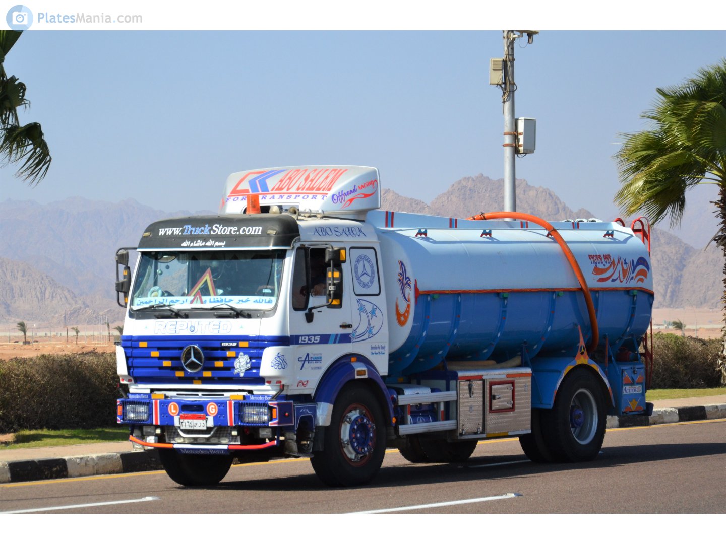 ٣١٦٤ سرد, Mercedes-Benz SK-Series 1st gen, 1989–1998