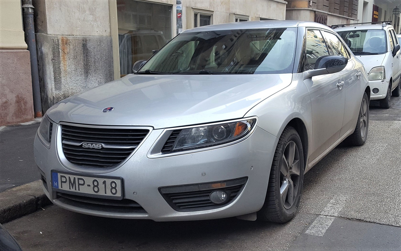 PMP-818, SAAB 9-5 2nd gen Sedan (YS3G), 2010–2012