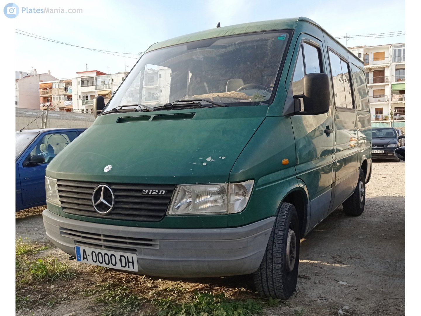 A 0000 DH, Mercedes-Benz Sprinter 1st gen (W901–904), 1995–2001