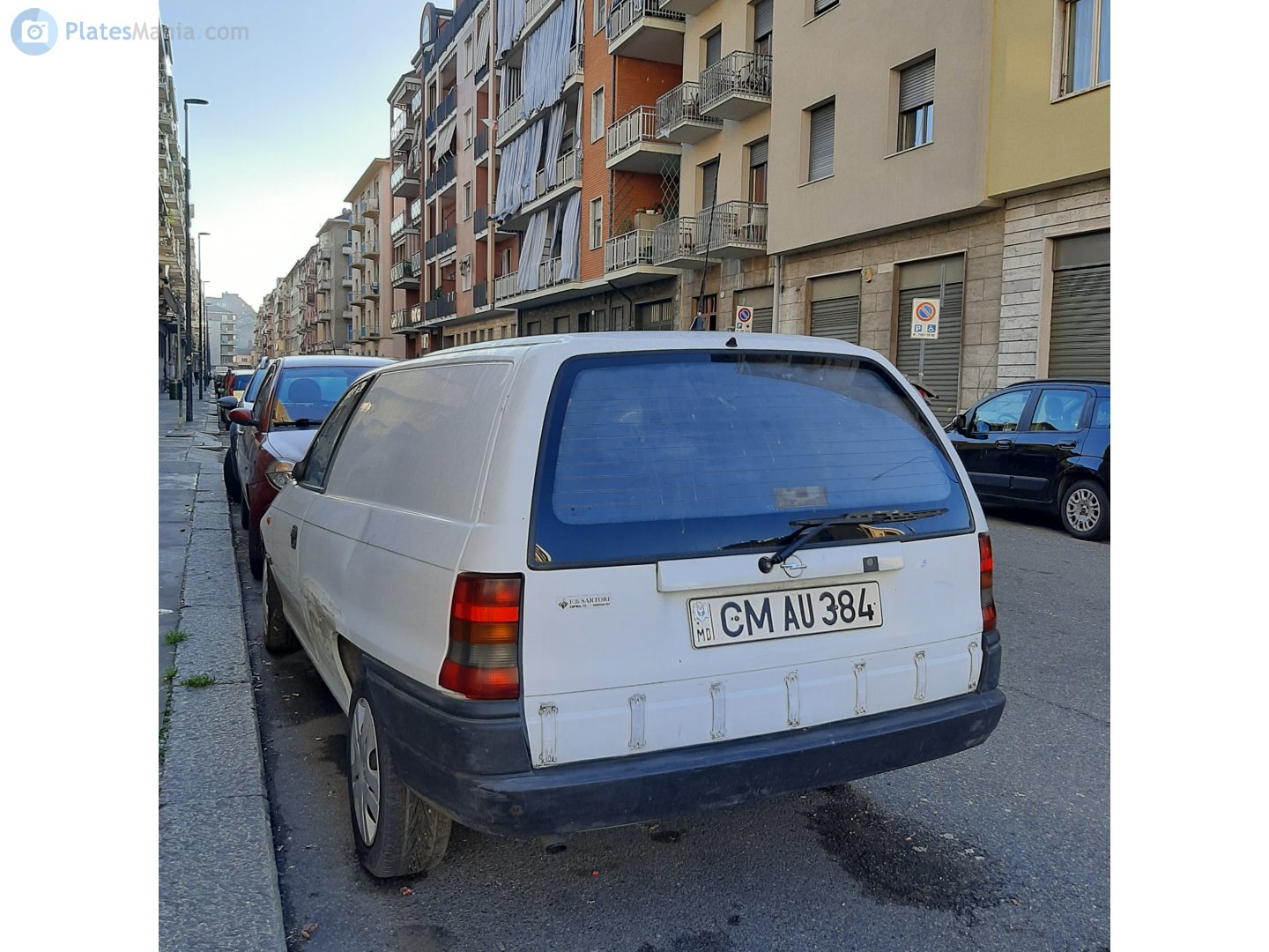 CM AU 384, Opel Astra 1st gen Astravan (F; T92), 1991–1998