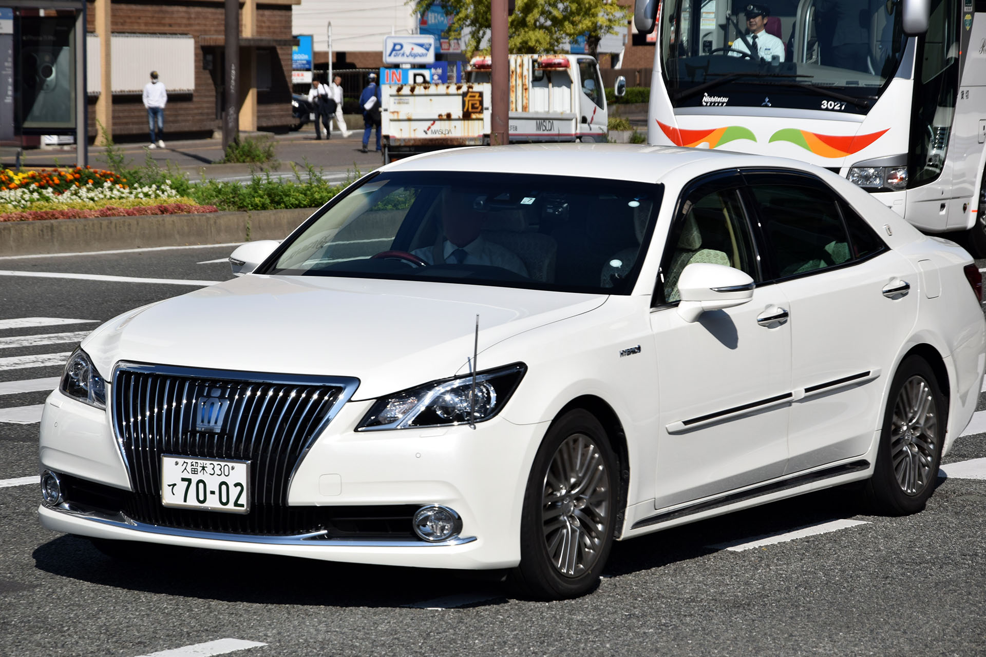 久留米 330 て 7002, Toyota Crown Majesta 6th gen (S210), 2013­–2018 (­–2020 for CN-market)