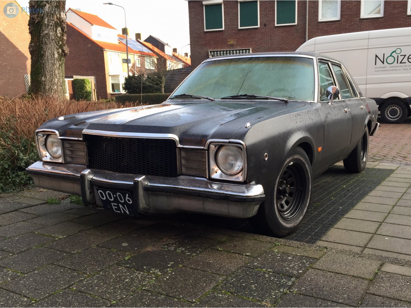 00-06-EN, Plymouth Valiant 