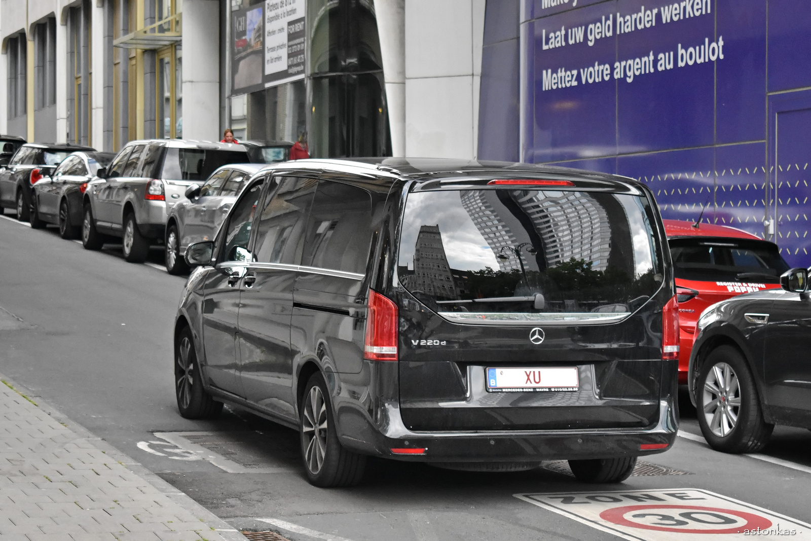 XU, Mercedes-Benz V-Klasse 3rd gen (W447), 2014–2023