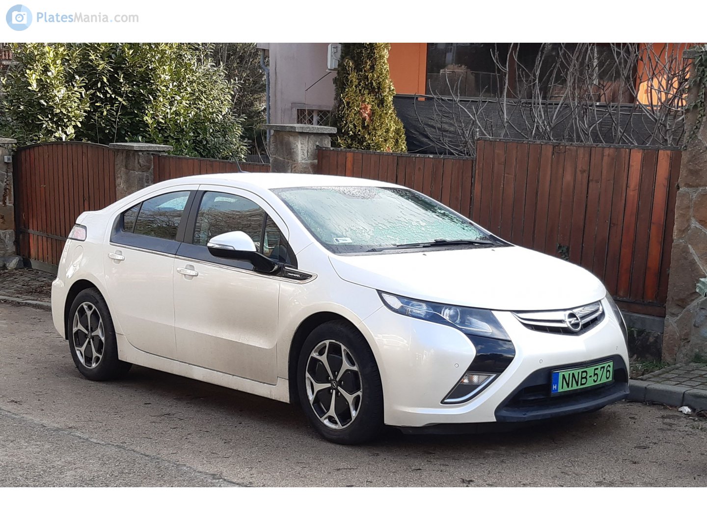 NNB-576, Opel Ampera 1st gen (R12), 2011–2015