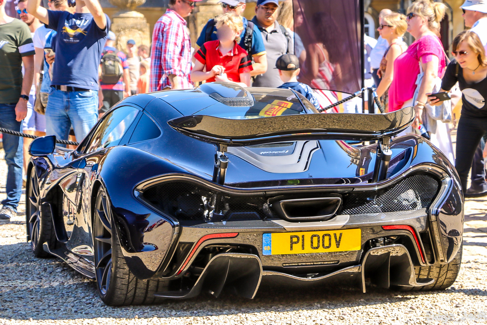 P1OOV, McLaren P1 1st gen, 2013–2016