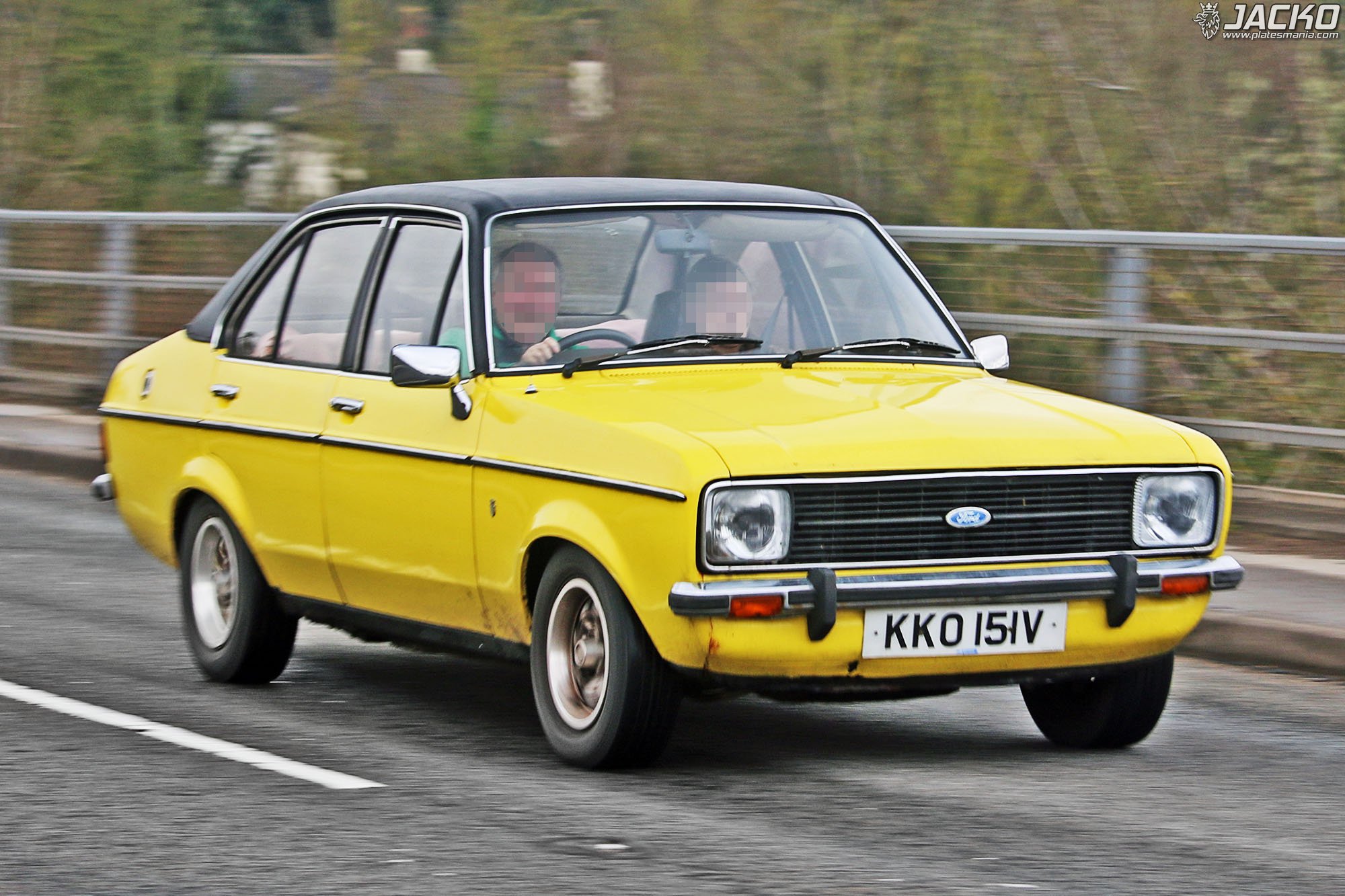 KKO151V, Ford Escort 2nd gen 4-door Sedan (AFR), 1974–1980