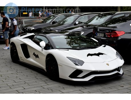 HA K 6, Lamborghini Aventador