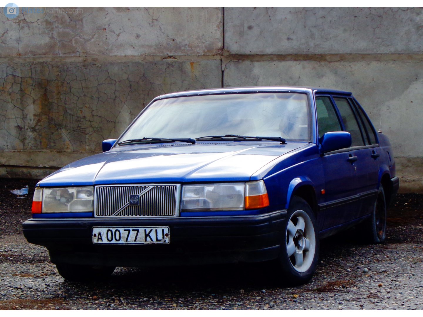 а 0077 КЦ, Volvo 940 1st gen Sedan (944), 1990–1998