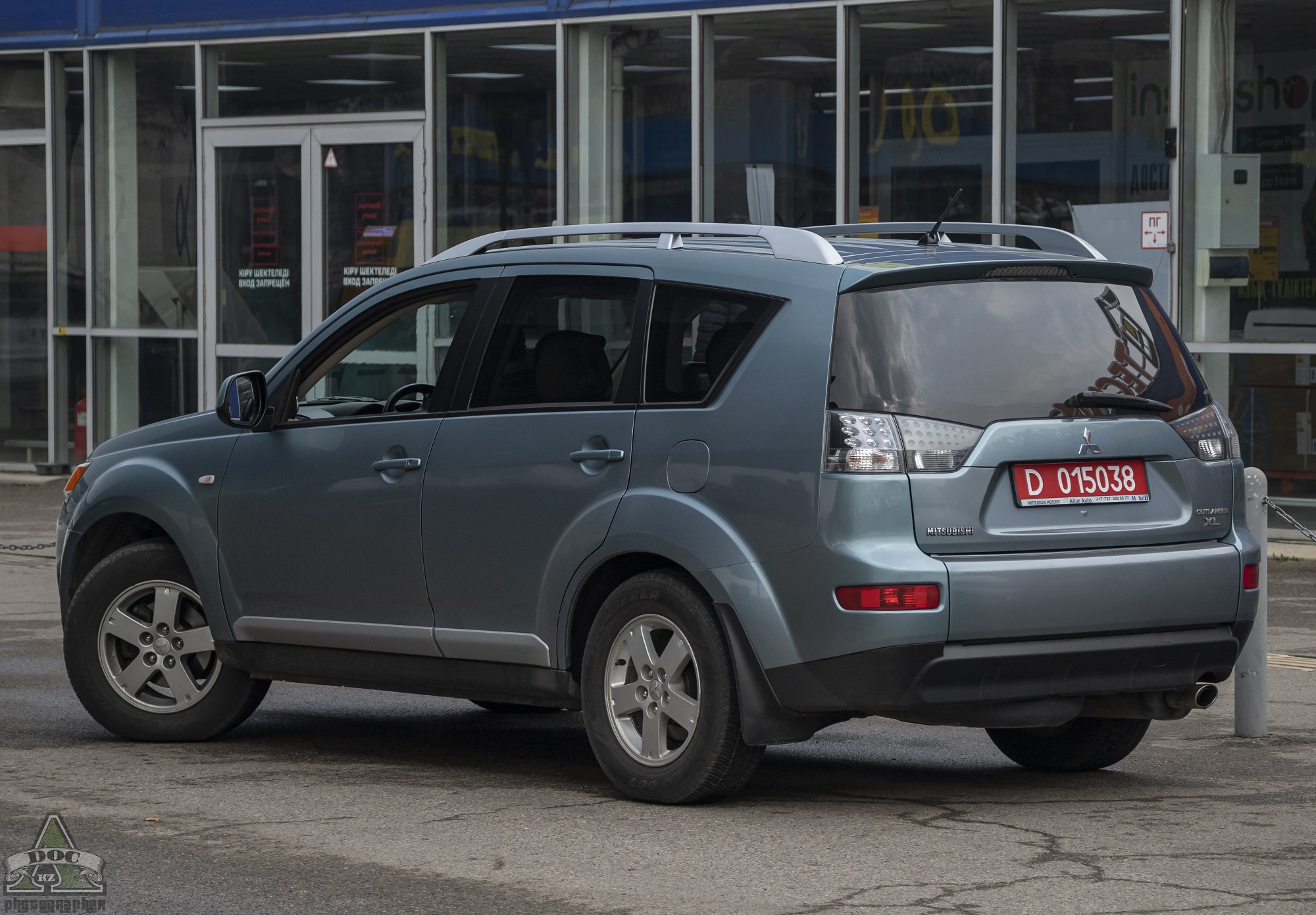 D 015038, Mitsubishi Outlander 2nd gen (XL) (CW/ZG/ZH), 2005–2013