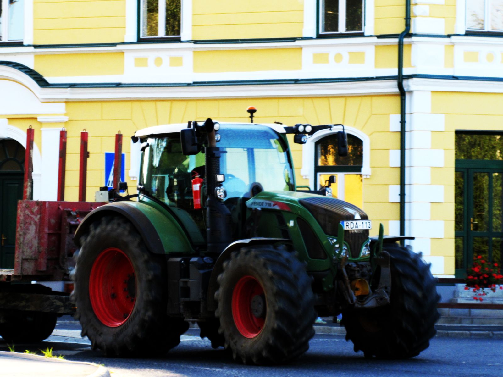 RDA-113, Fendt 700-Series 