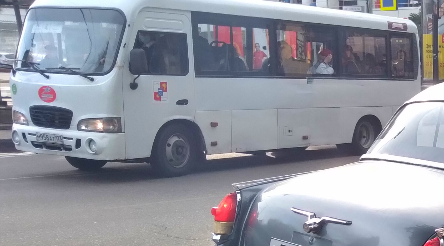 м 958 ат 123, Hyundai County 1st gen (CS), 1998–2007 (–2012 for RU-market)